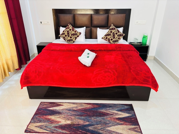 Imagen de la habitación del Hotel Prafull. Foto 6
