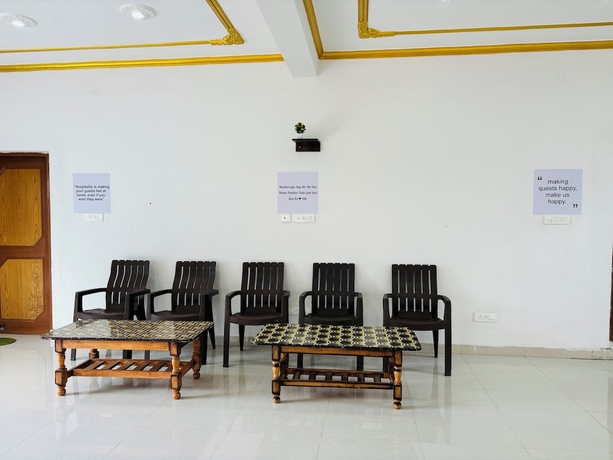 Imagen de los interiores del Hotel Prafull. Foto 15