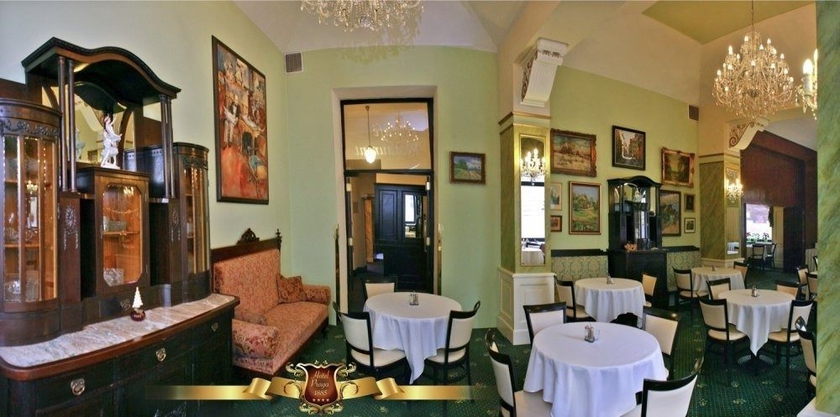 Imagen del bar/restaurante del Hotel Praga 1885. Foto 4