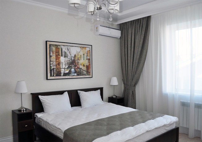 Imagen de la habitación del Hotel Praga, Samara. Foto 9
