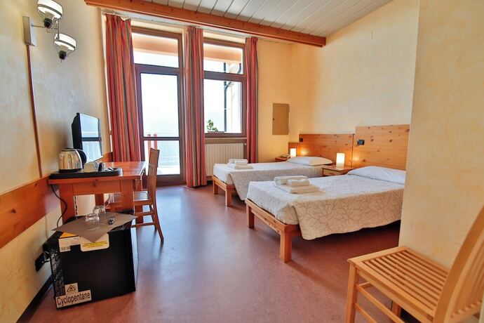 Imagen de la habitación del Hotel Pr&agrave;catinat and Restaurant. Foto 17