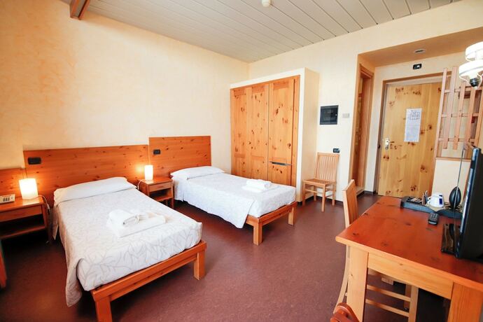 Imagen de la habitación del Hotel Pr&agrave;catinat and Restaurant. Foto 19