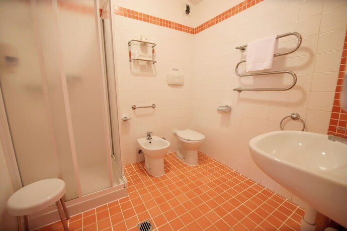 Imagen de la habitación del Hotel Pr&agrave;catinat and Restaurant. Foto 20