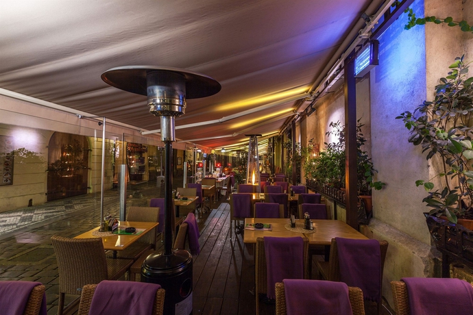 Imagen del bar/restaurante del Hotel Prague Boutique Residence. Foto 8