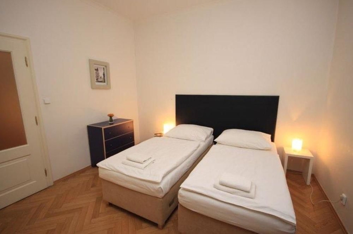 Imagen de la habitación del Hotel Prague Central Residence. Foto 9