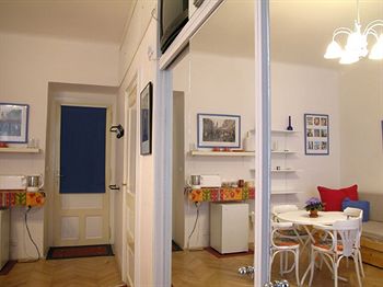 Imagen general del Hotel Prague's Rainbow Guest House. Foto 5