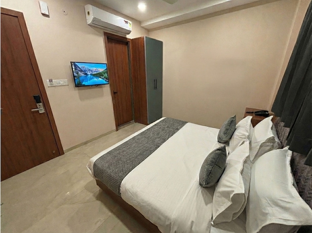 Imagen de la habitación del Hotel Pragya Paradise. Foto 2