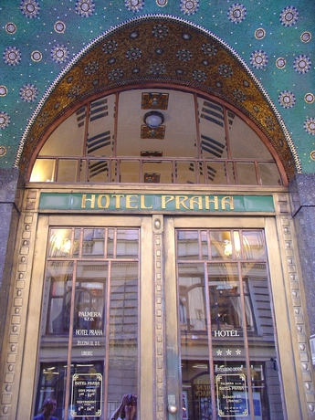 Imagen de los interiores del Hotel Praha. Foto 15