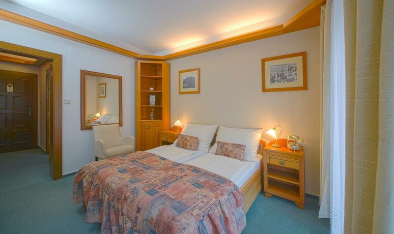 Imagen general del Hotel Praha, Hrensko. Foto 9