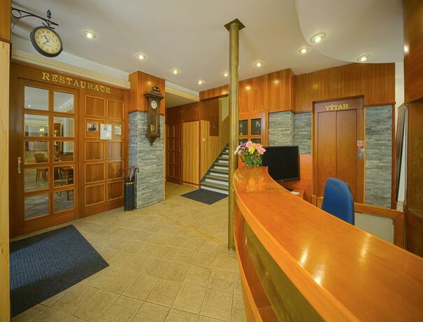 Imagen general del Hotel Praha, Hrensko. Foto 22