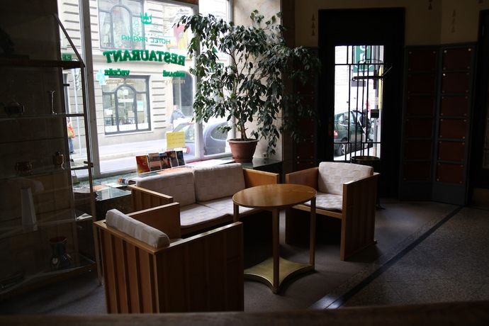 Imagen de los interiores del Hotel Praha, Liberec. Foto 19