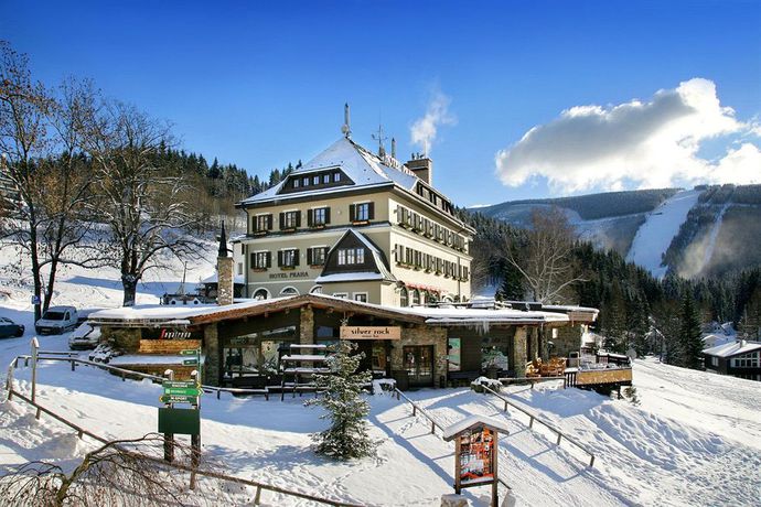 Imagen del bar/restaurante del Hotel Praha, Spindleruv Mlyn. Foto 7