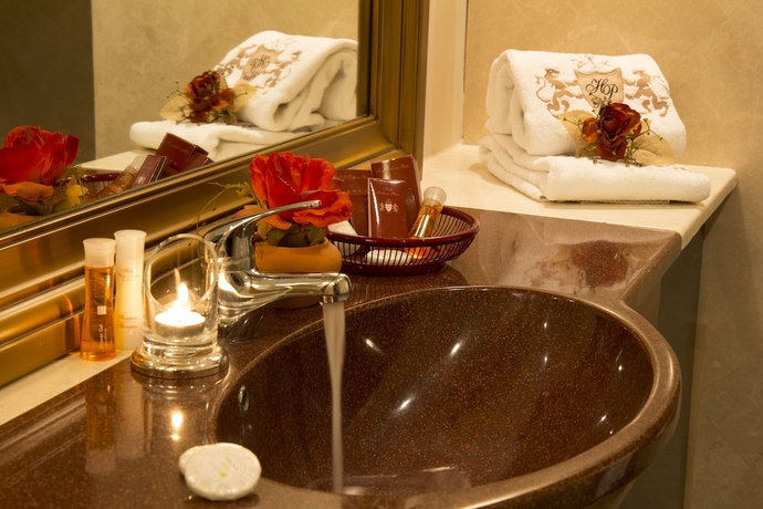 Imagen de la habitación del Hotel Prahova Plaza. Foto 11