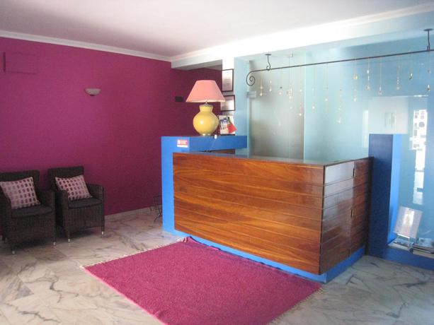 Imagen de los interiores del Hotel Praia Azul. Foto 9