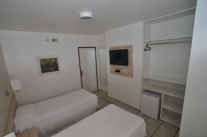Imagen de la habitación del Hotel Praia Bonita. Foto 6