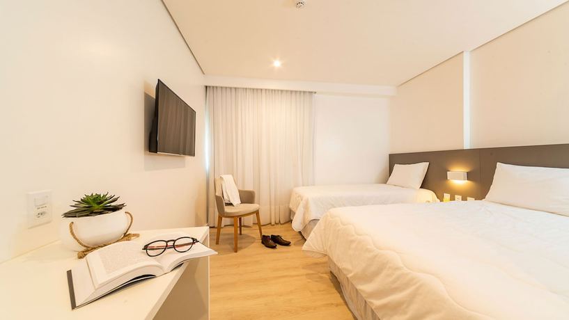 Imagen de la habitación del Hotel Praia Bonita Jangadeiros. Foto 11