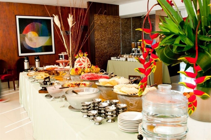 Imagen del bar/restaurante del Hotel Praia Centro. Foto 2