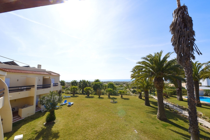 Imagen de la habitación del Hotel Praia Da Lota Resort, Manta Rota. Foto 3