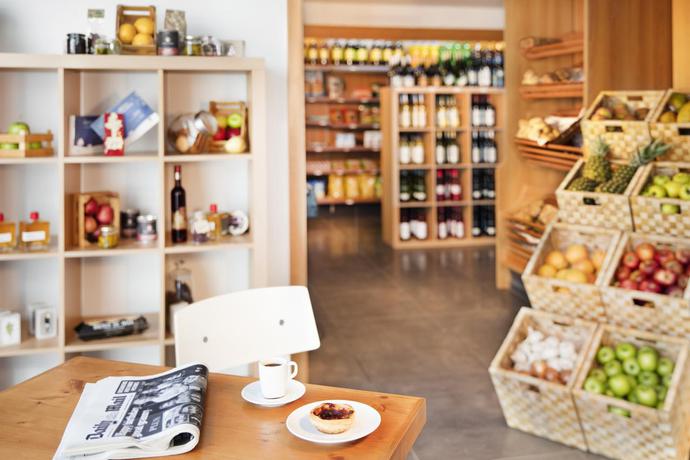 Imagen de los interiores del Hotel Praia Del Rey Golf and Beach Resort - The Beachfront. Foto 14