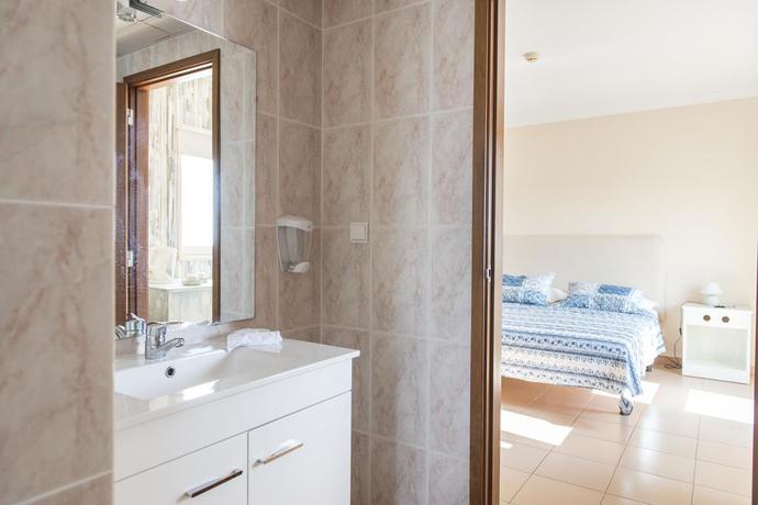 Imagen de la habitación del Hotel Praia Do Burgau - Turismo De Natureza. Foto 12