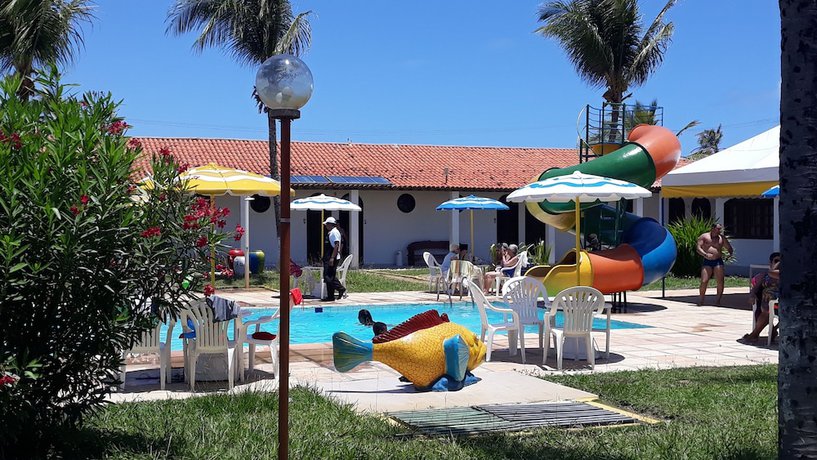 Imagen de la piscina del Hotel Praia Do Conde. Foto 18