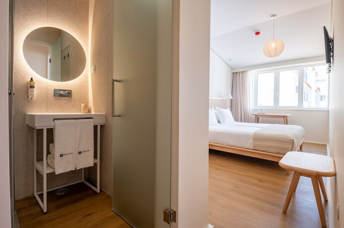 Imagen de la habitación del Hotel Praia FLHs Ericeira. Foto 14