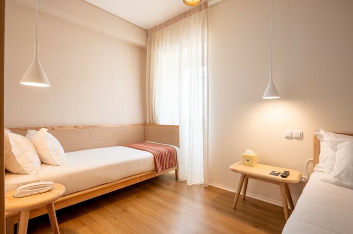 Imagen de la habitación del Hotel Praia FLHs Ericeira. Foto 15