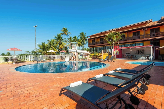Imagen de la piscina del Hotel Praia Grande, Fund&atilde;o. Foto 10