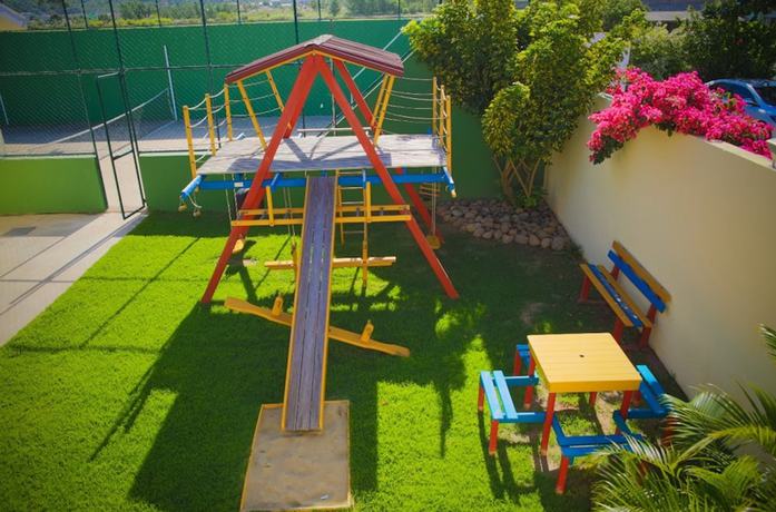 Imagen de los exteriores del Hotel Praia Imbituba. Foto 9