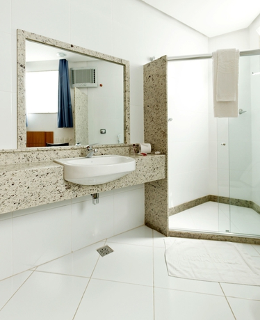 Imagen de la habitación del Hotel Praia Linda. Foto 9