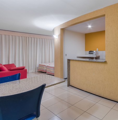 Imagen de la habitación del Hotel Praia Mansa Suite. Foto 6
