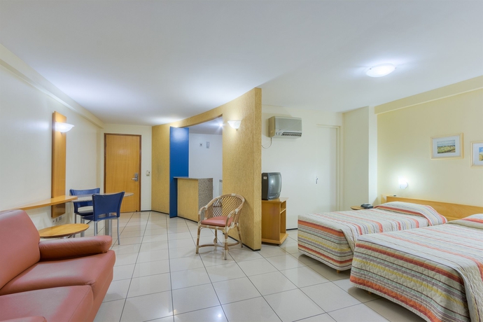 Imagen de la habitación del Hotel Praia Mansa Suite. Foto 8