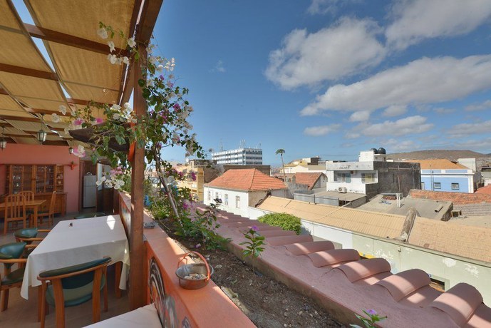 Imagen de los exteriores del Hotel Praia Maria. Foto 7