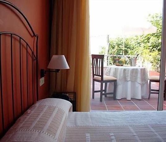 Imagen de la habitación del Hotel Praia Santa Baia. Foto 12
