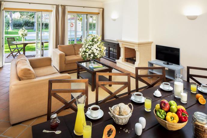 Imagen general del Hotel Praia dEl Rey Golf and Beach Resort - The Village. Foto 19