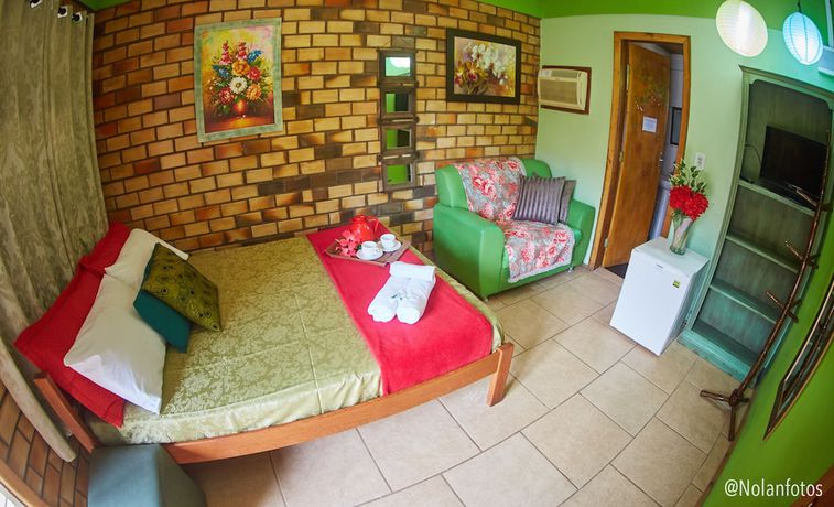 Imagen de la habitación del Hotel Praia do Rosa. Foto 14