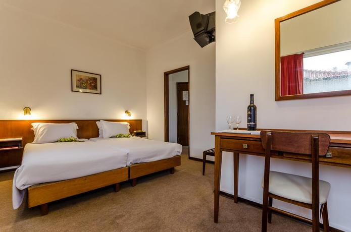 Imagen de la habitación del Hotel Praia do Sol, Costa da Caparica. Foto 6