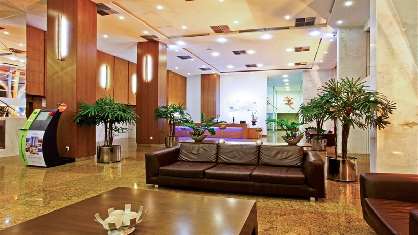 Imagen de los interiores del Hotel Praiamar Express. Foto 13
