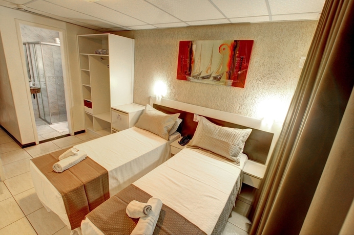 Imagen de la habitación del Hotel Praiamar. Foto 6