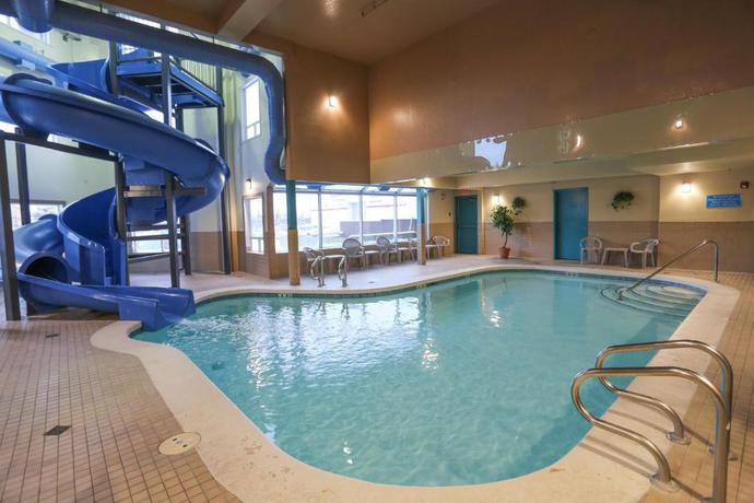 Imagen general del Hotel Prairie Crest Calgary Airport. Foto 3