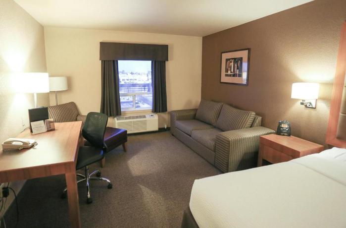 Imagen general del Hotel Prairie Crest Calgary Airport. Foto 14