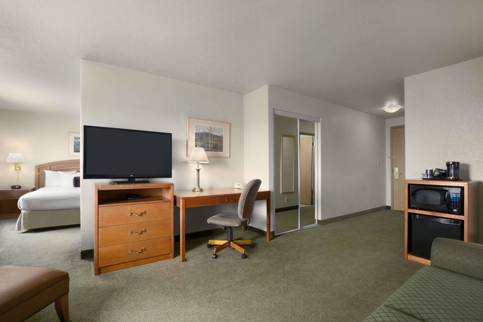 Imagen de la habitación del Hotel Prairie Crest Red Deer. Foto 8