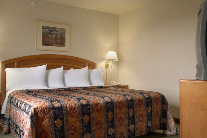 Imagen de la habitación del Hotel Prairie Crest Red Deer. Foto 11