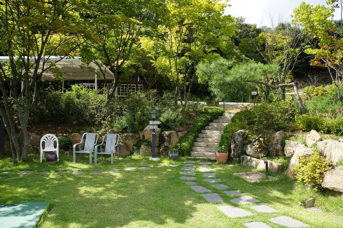 Imagen de la habitación del Hotel Praise Suite. Foto 22