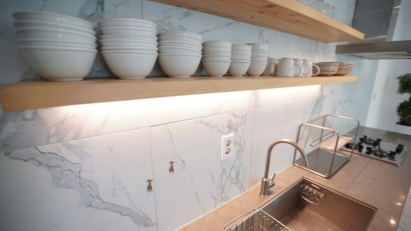 Imagen de la habitación del Hotel Praise Suite. Foto 28