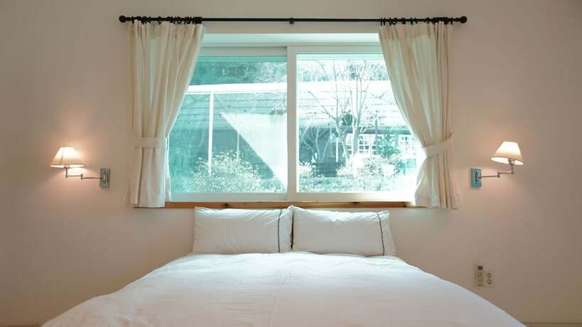 Imagen de la habitación del Hotel Praise Suite. Foto 29