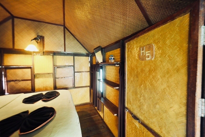 Imagen de la habitación del Hotel PraiwanRaftHouse. Foto 8