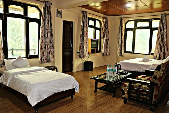 Imagen de la habitación del Hotel Prakash Regency Sangla. Foto 16