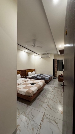 Imagen de la habitación del Hotel Prakasham. Foto 4