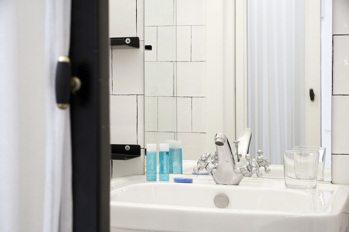 Imagen de la habitación del Hotel Praktik Metropol. Foto 5